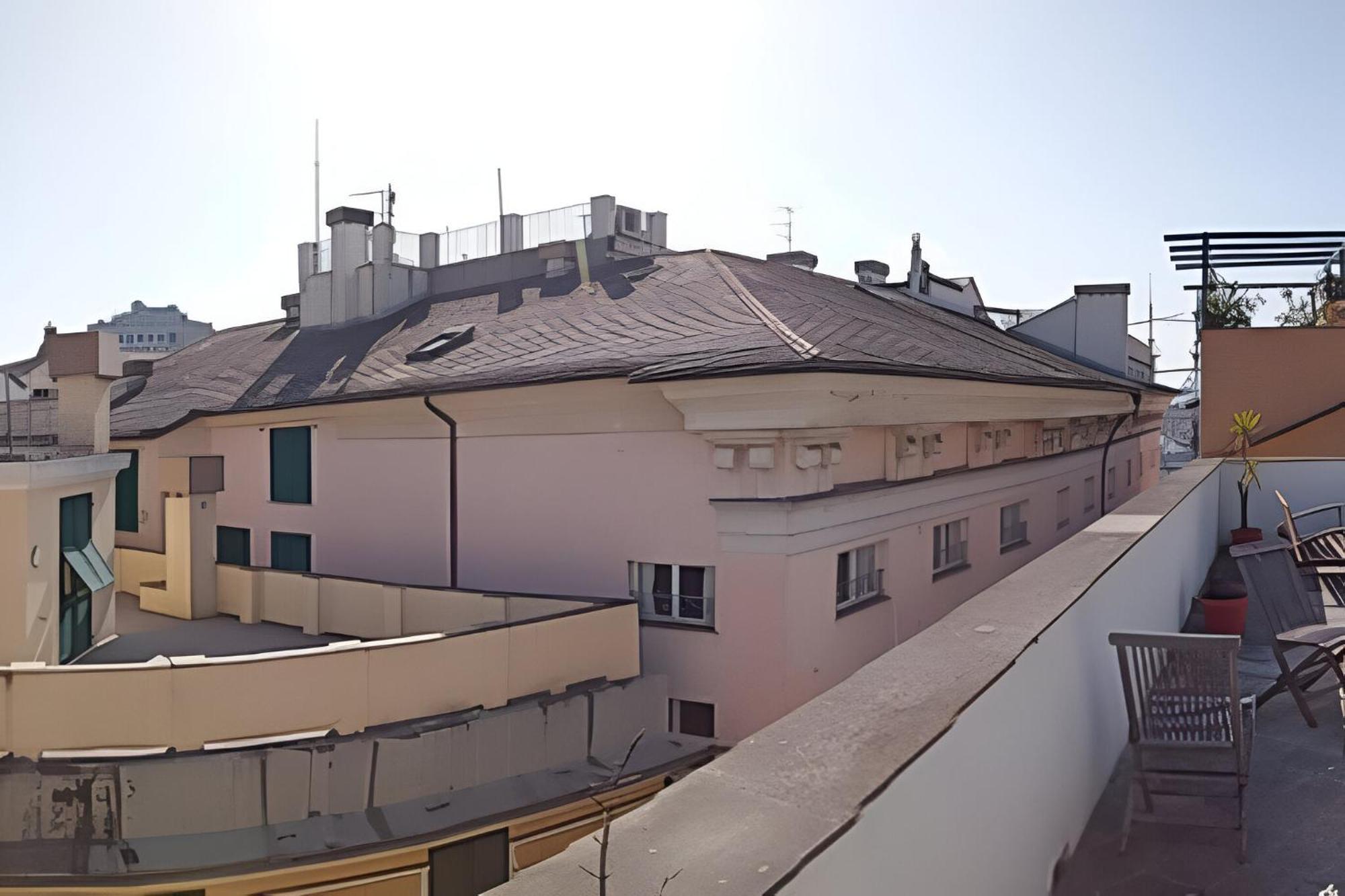 Doge Grimaldi - Davanti All'acquario - Grande Terrazza Privata - Palazzo Nobiliare Storico